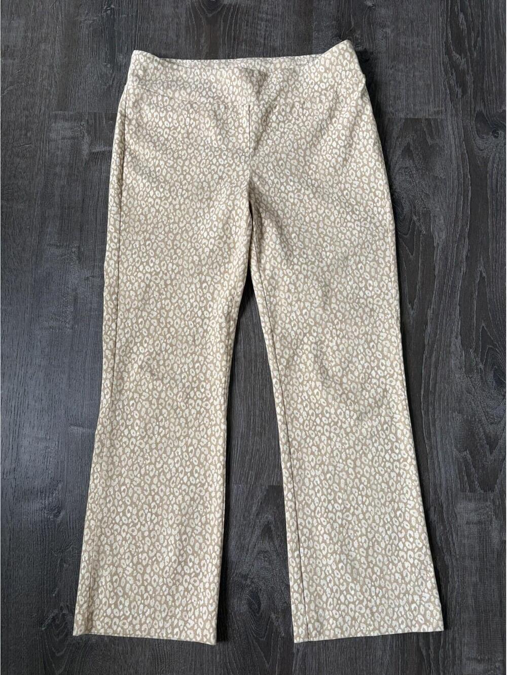 J Mclaughlin Womens 8  Leopard Print Pull on pants Stretch Flare Crop